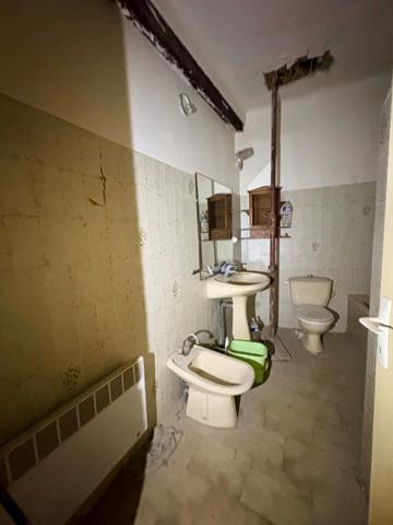 Immeuble à vendre LORGUES (83)