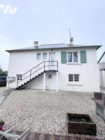 Propriété composée de 3 Logements (B997)