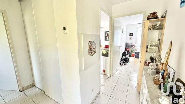 Appartement 2 pièces de 42 m² à Saint-André-de-Cubzac (33240)