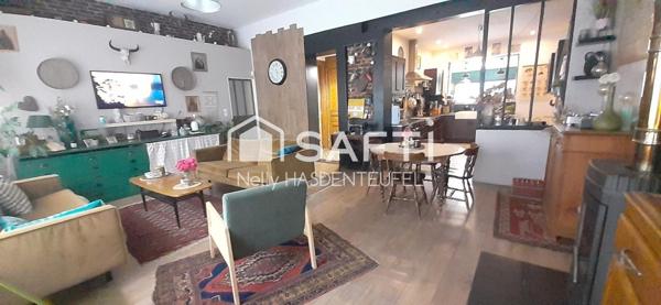 MAISON DE MAITRE SEMI PLAIN PIED 4 CHAMBRES DONT 1 AU RDC