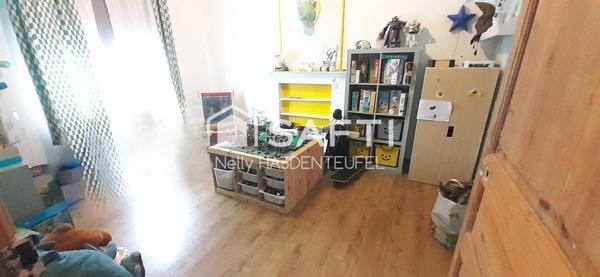 MAISON DE MAITRE SEMI PLAIN PIED 4 CHAMBRES DONT 1 AU RDC