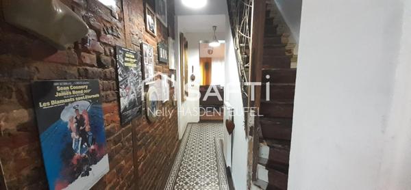 MAISON DE MAITRE SEMI PLAIN PIED 4 CHAMBRES DONT 1 AU RDC