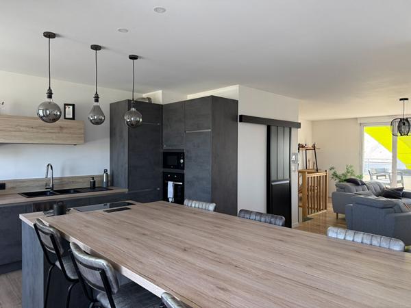 Appartement Saint Berthelemy D'anjou 4 pièce(s) 90.34 m2
