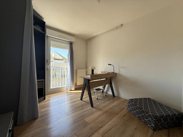 Appartement Saint Berthelemy D'anjou 4 pièce(s) 90.34 m2