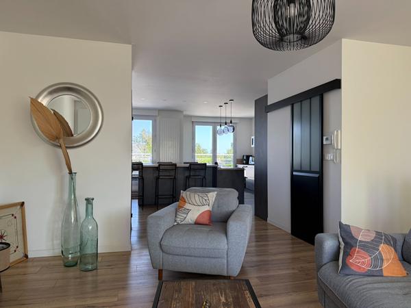 Appartement Saint Berthelemy D'anjou 4 pièce(s) 90.34 m2