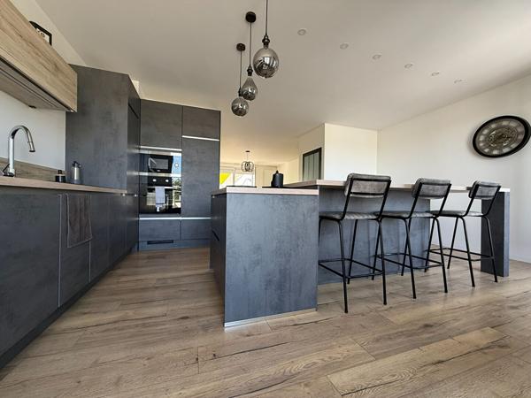 Appartement Saint Berthelemy D'anjou 4 pièce(s) 90.34 m2