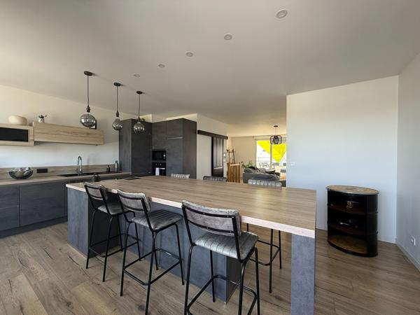 Appartement Saint Berthelemy D'anjou 4 pièce(s) 90.34 m2