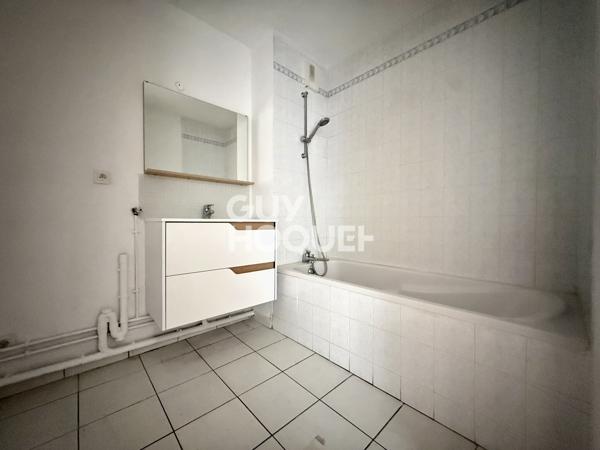Appartement 3 pièces avec balcon et parking – Gare de Reims