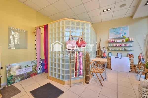 CESSION DE DROIT AU BAIL LOCAL COMMERCIAL DE 77 M2 AVEC VITRINE DE 10 METRES IDEAL CABINET MEDICAL PLACE CHARRAS COURBEVOIE