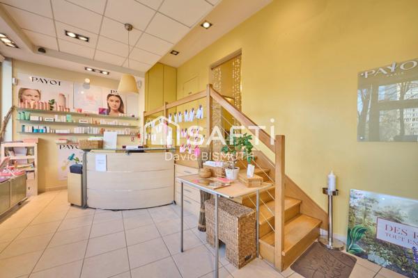 CESSION DE DROIT AU BAIL LOCAL COMMERCIAL DE 77 M2 AVEC VITRINE DE 10 METRES IDEAL CABINET MEDICAL PLACE CHARRAS COURBEVOIE