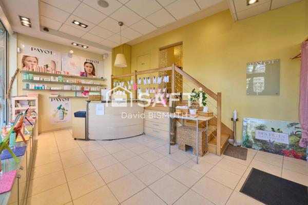 CESSION DE DROIT AU BAIL LOCAL COMMERCIAL DE 77 M2 AVEC VITRINE DE 10 METRES IDEAL CABINET MEDICAL PLACE CHARRAS COURBEVOIE