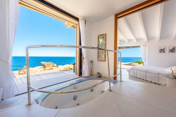 Vente Villa de luxe Bonifacio 7 Pièces 150 m²