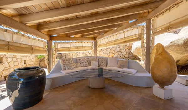 Vente Villa de luxe Bonifacio 7 Pièces 150 m²