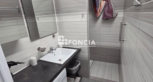 À vendre Appartement 2 pièces 26 m² - Gréoux-les-bains 04800