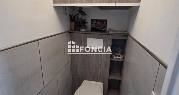 À vendre Appartement 2 pièces 26 m² - Gréoux-les-bains 04800