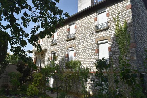 Maison Varennes En Argonne 10 pièce(s) 231 m2