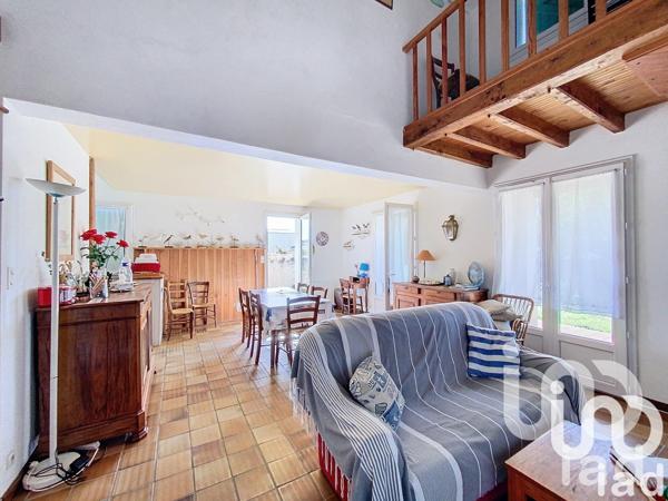 Maison traditionnelle 4 pièces de 95 m² à La Couarde-sur-Mer (17670)