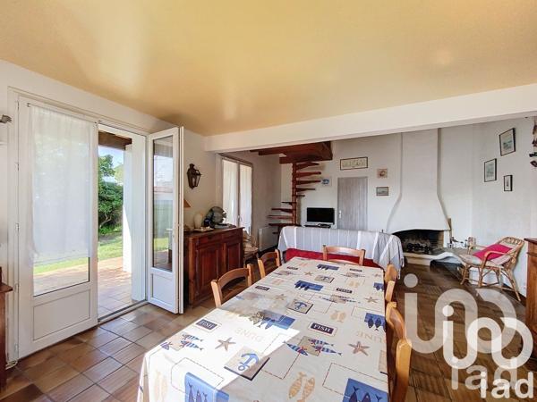 Maison traditionnelle 4 pièces de 95 m² à La Couarde-sur-Mer (17670)