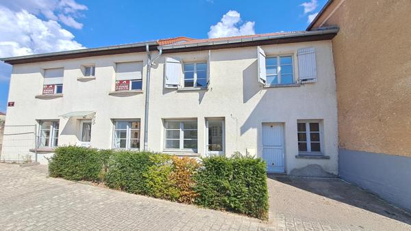 Maison spacieuse située à Saulx !