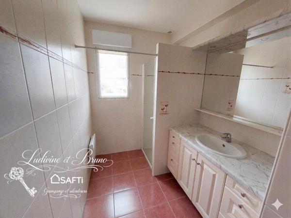 MAISON AVEC VIE DE PLAIN PIED