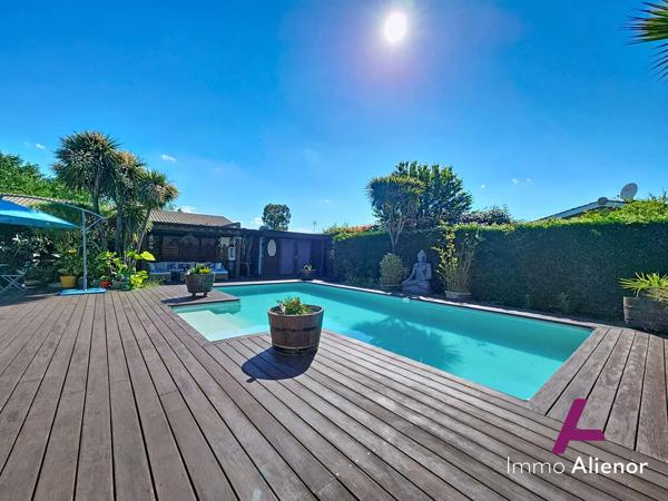 Votre havre de paix moderne, sans travaux, avec piscine et pergola