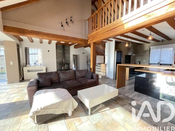 Maison à vendre 6 pièces 183 m² Boussy-Saint-Antoine