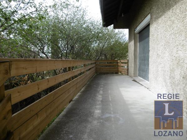 Maison traditionnelle à louer, 4 pièces - Beauvallon 69700