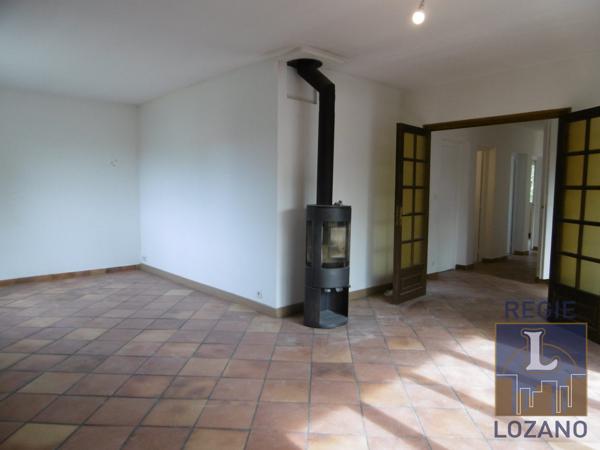 Maison traditionnelle à louer, 4 pièces - Beauvallon 69700