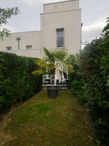 Triplex contemporain / 5 pièces / Quartier VILLAROY