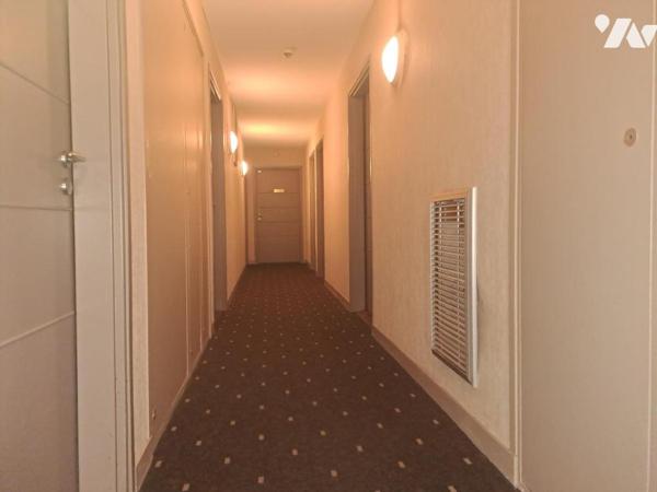 A VENDRE - NANTES - SAINT-PASQUIER - Dans un immeuble 2010, grand studio de 18m².