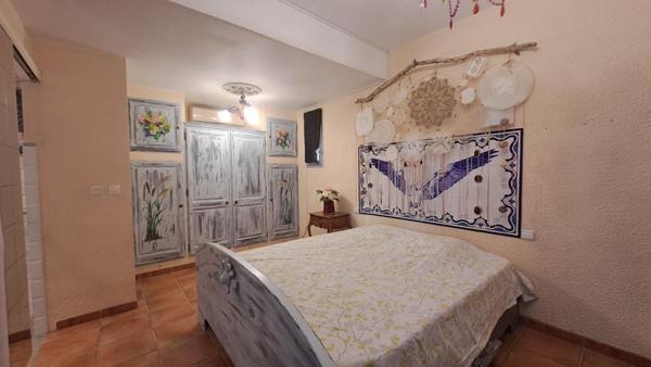 Villa familiale avec piscine  7pièce(s) 142.2 m2