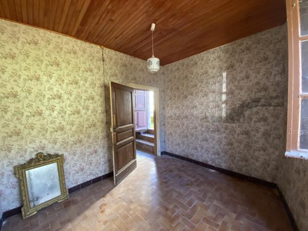 Touffailles (82190) TARN ET GARONNE Maison Et Dependances à Renover