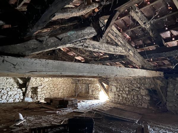 Touffailles (82190) TARN ET GARONNE Maison Et Dependances à Renover