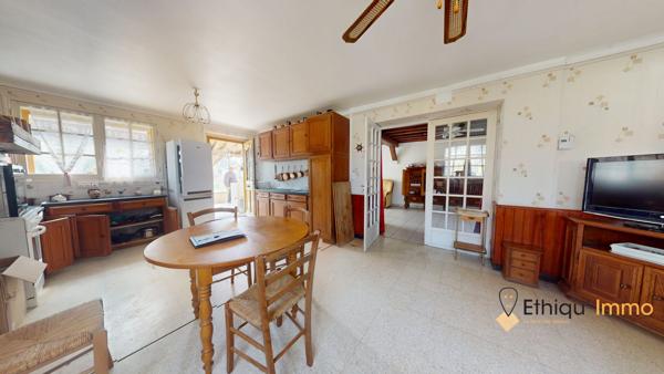 Propriété sur 5288 m2 avec grandes dépendances