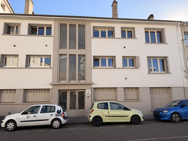 Appartement 3 pièces 74 M² avec balcon, cave et garage