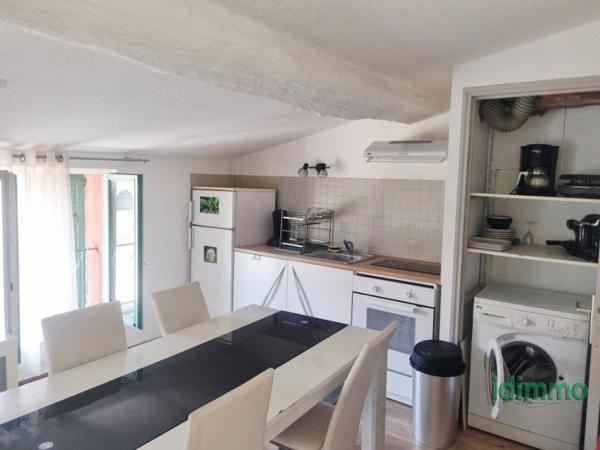 Affaire Draguignan Immeuble bon état 4 lots 3 studios et un F2 rapport rapport 1920€/mois 280000€ Draguignan (83300)
