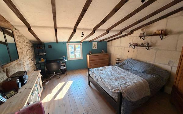 Maison à vendre    6 pièces • 220 m2 Tarascon