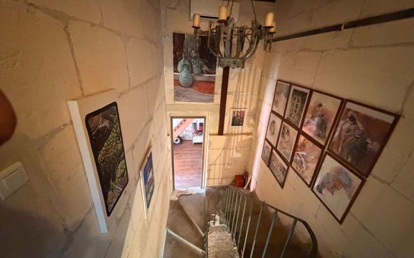 Maison à vendre    6 pièces • 220 m2 Tarascon