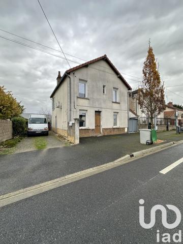 Maison 4 pièces de 95 m² à Issoudun (36100)