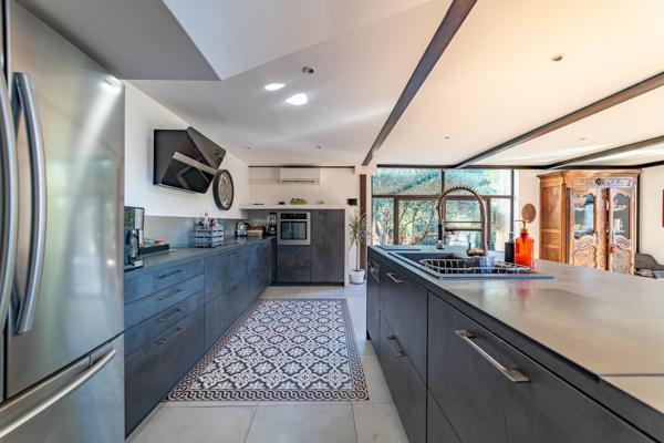 Vente Maison de luxe Montpellier 8 Pièces 304 m²