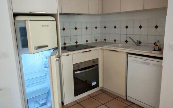 Appartement à louer    2 pièces •  Villeneuve-lès-Avignon