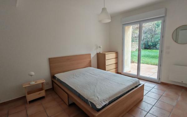 Appartement à louer    2 pièces •  Villeneuve-lès-Avignon