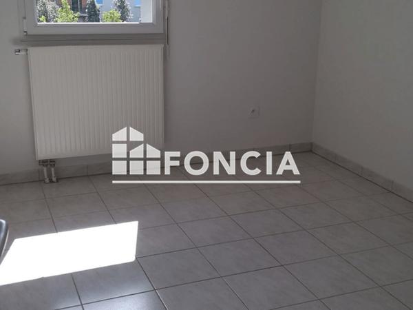 Location Appartement 2 pièces 41.8 m² - LE GAYANT 318 RUE DU POLYGONE Douai 59500