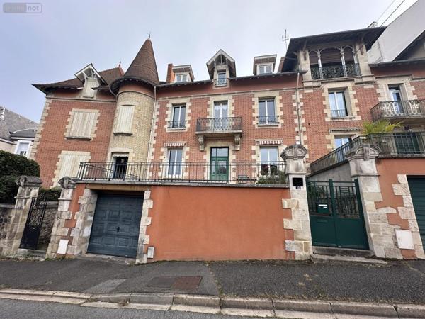 Maison à vendre à Vichy dans l'Allier (03200), ref : 2024/879-03020