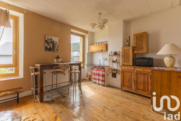 Maison à vendre 8 pièces 257 m² Entrelacs