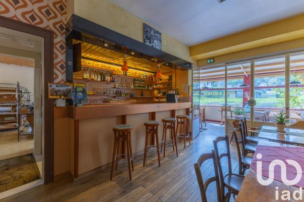 Maison à vendre 8 pièces 257 m² Entrelacs