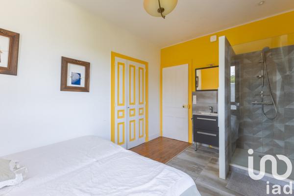 Maison à vendre 8 pièces 257 m² Entrelacs