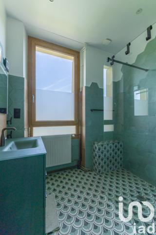 Maison à vendre 8 pièces 257 m² Entrelacs