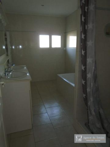 Maison ancienne Saint-Martial-sur-Né 91 m²