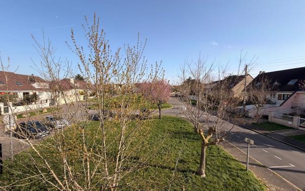 Appartement à louer    1 pièce • 21,48 m2 Morangis